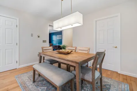 15 Springwood Drive Hooksett NH 03106