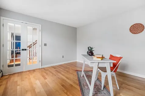 15 Springwood Drive Hooksett NH 03106
