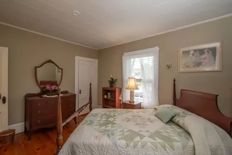 567 Lake Avenue Manchester NH 03103