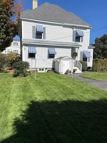 567 Lake Avenue Manchester NH 03103