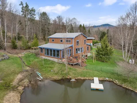 48 Mackenzie Drive Worcester VT 05682