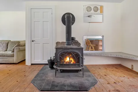 48 Mackenzie Drive Worcester VT 05682