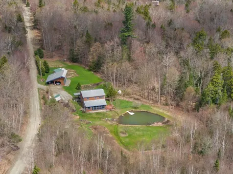 48 Mackenzie Drive Worcester VT 05682