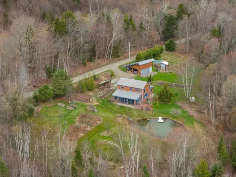 48 Mackenzie Drive Worcester VT 05682