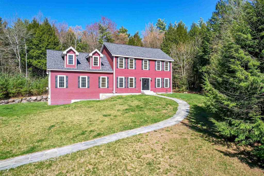 59 Monadnock Lane Peterborough NH 03458