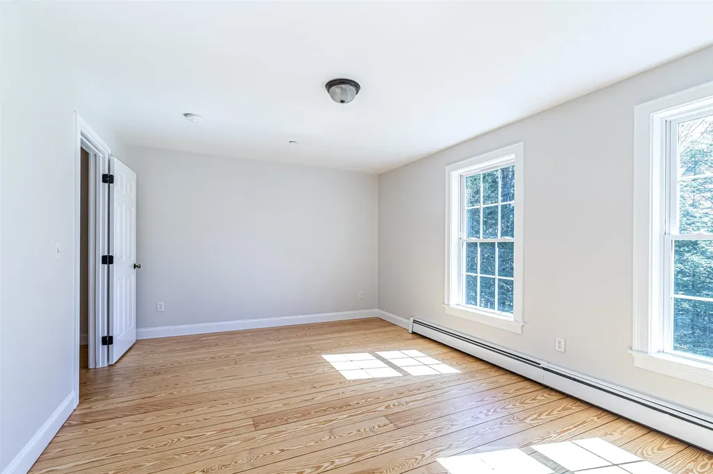 59 Monadnock Lane Peterborough NH 03458