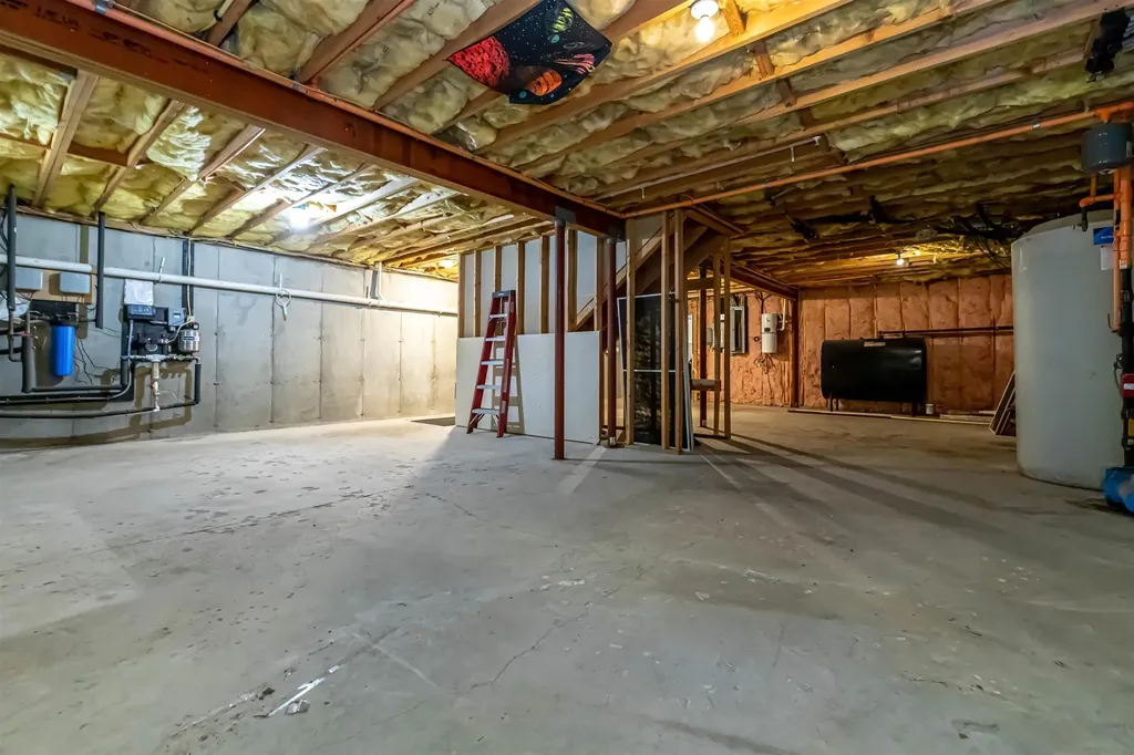 59 Monadnock Lane Peterborough NH 03458