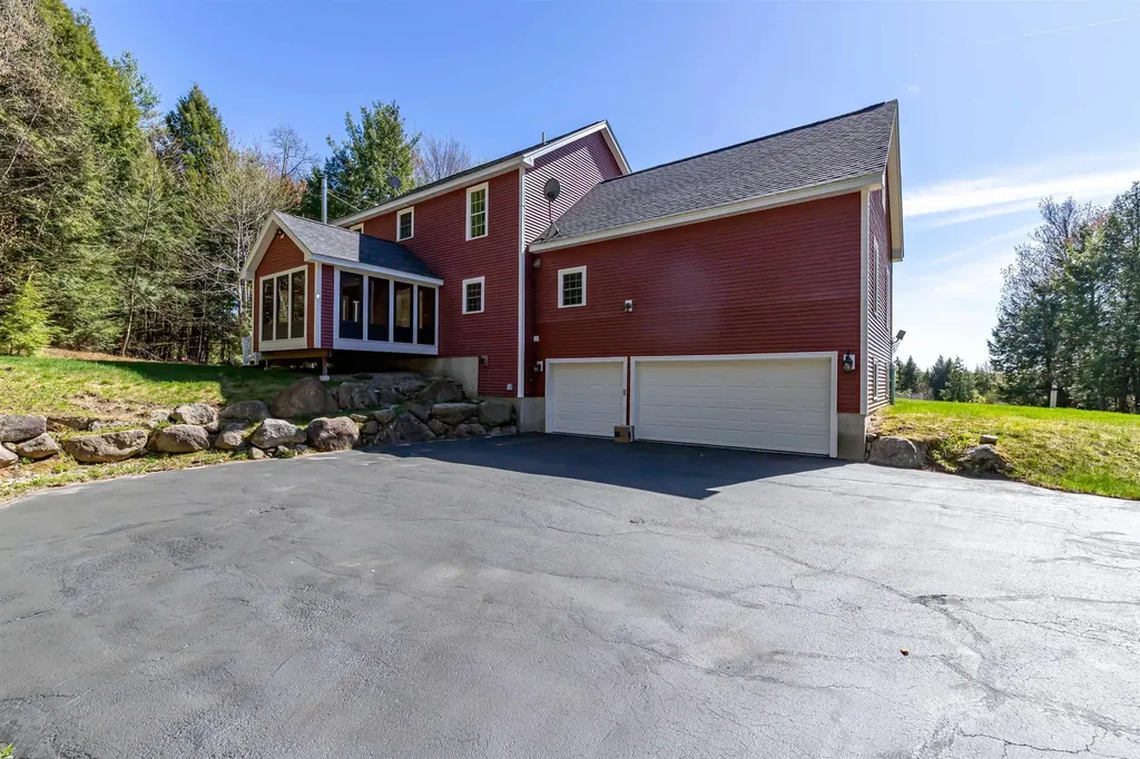 59 Monadnock Lane Peterborough NH 03458