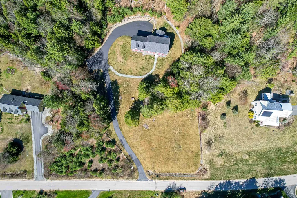 59 Monadnock Lane Peterborough NH 03458