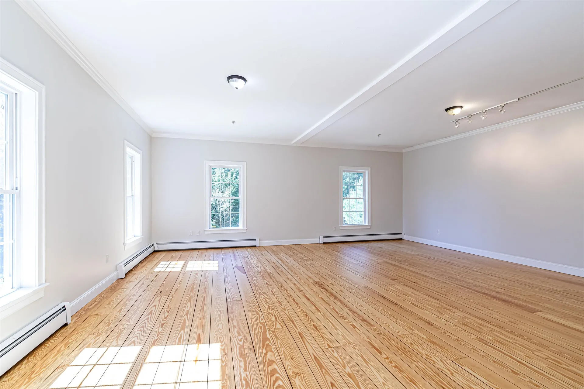 59 Monadnock Lane Peterborough NH 03458