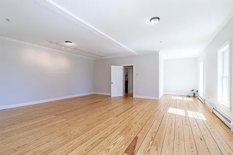 59 Monadnock Lane Peterborough NH 03458