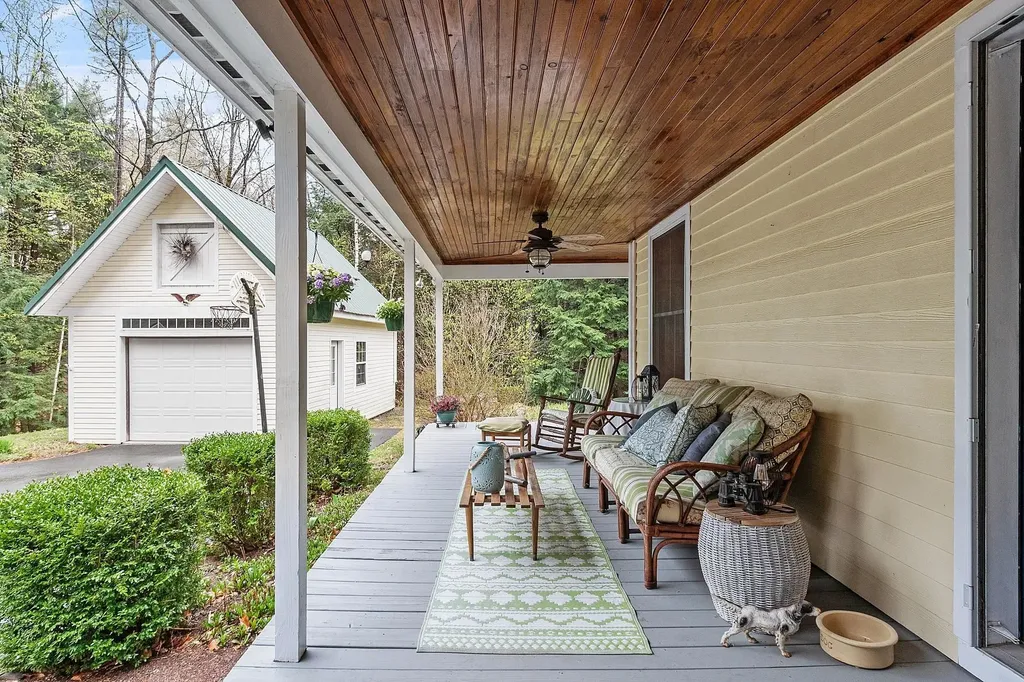 23 Skyview Circle Meredith NH 03253