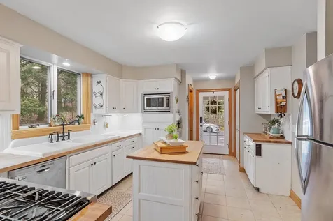 23 Skyview Circle Meredith NH 03253