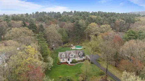 17 Durgin Drive Newton NH 03858