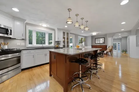 17 Durgin Drive Newton NH 03858