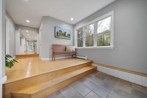 17 Durgin Drive Newton NH 03858