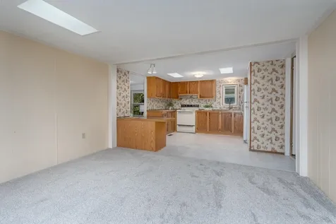 53 Eagles Way Alton NH 03809