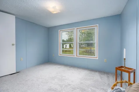 53 Eagles Way Alton NH 03809