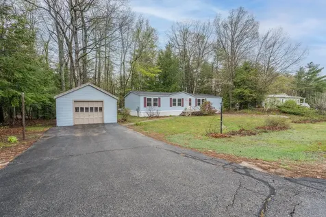 53 Eagles Way Alton NH 03809