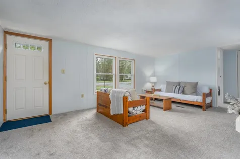 53 Eagles Way Alton NH 03809