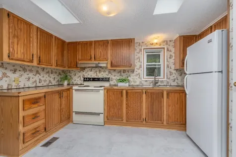 53 Eagles Way Alton NH 03809