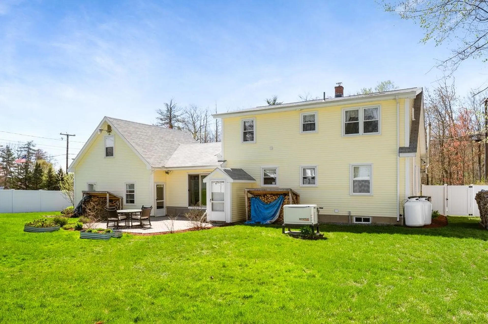 438 Manchester Road Auburn NH 03032