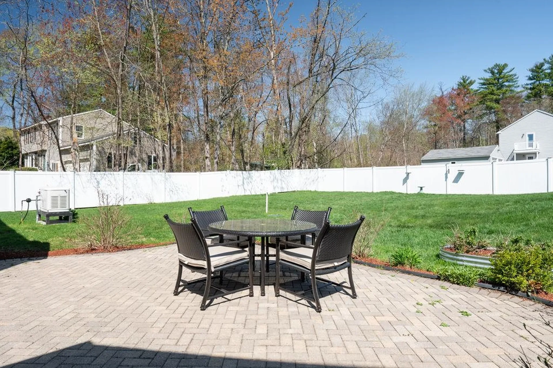 438 Manchester Road Auburn NH 03032