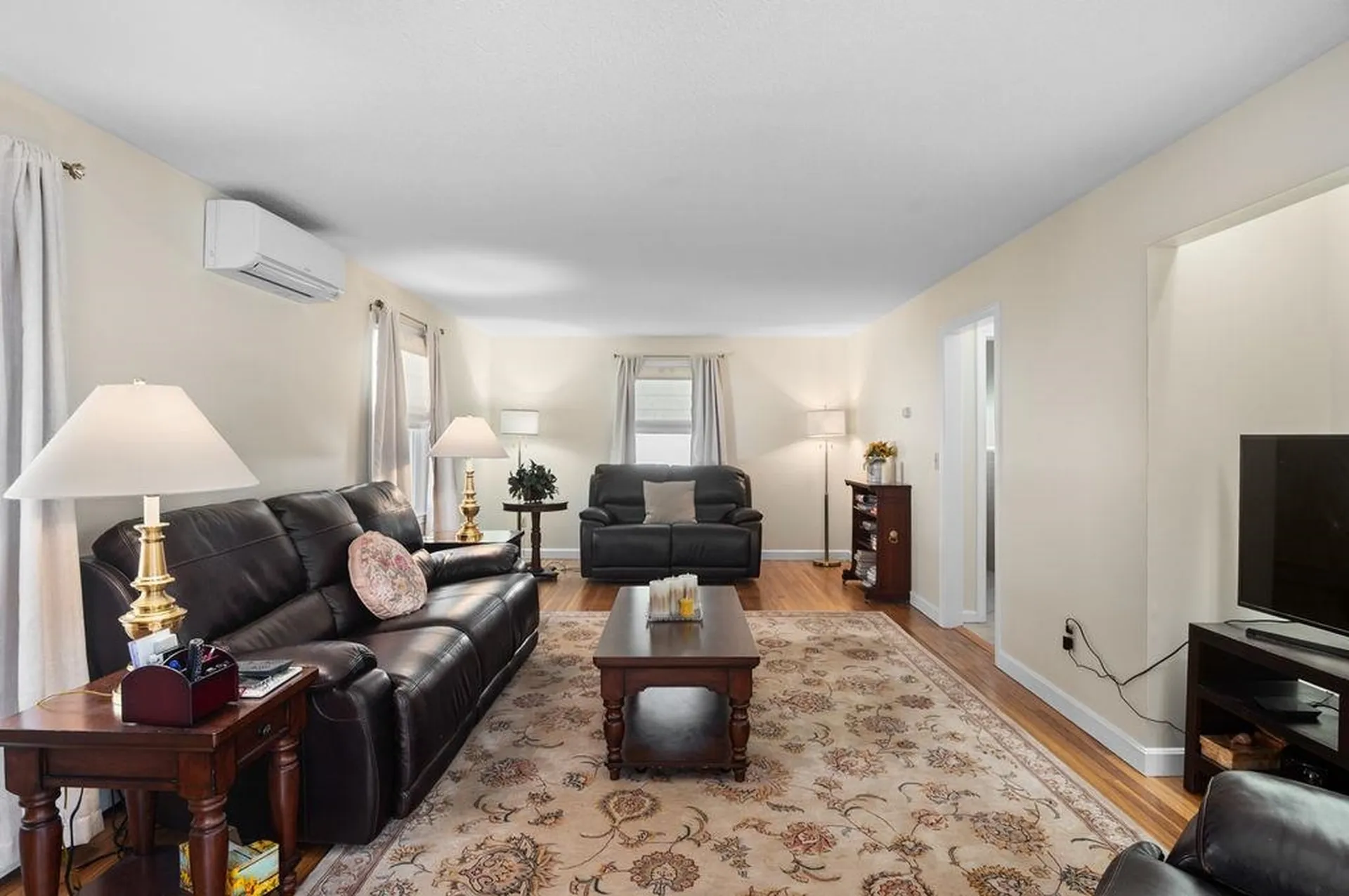 438 Manchester Road Auburn NH 03032