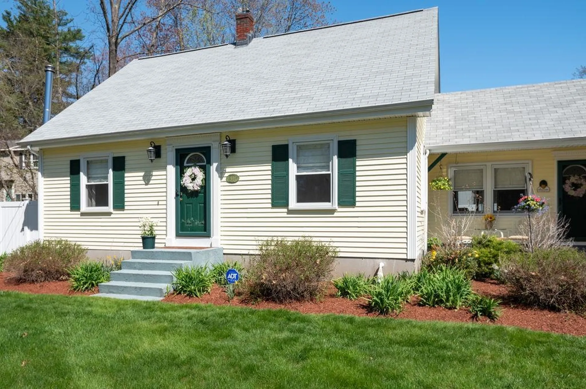 438 Manchester Road Auburn NH 03032