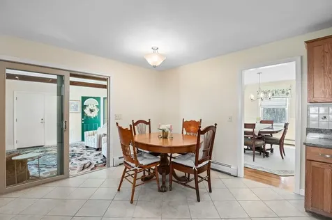 438 Manchester Road Auburn NH 03032