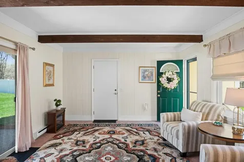 438 Manchester Road Auburn NH 03032