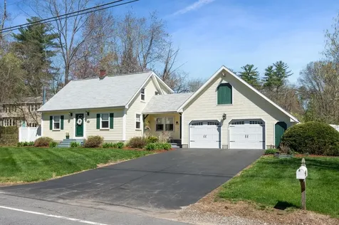 438 Manchester Road Auburn NH 03032