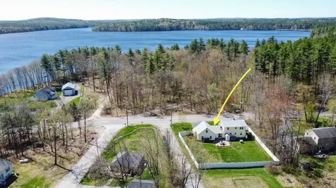 438 Manchester Road Auburn NH 03032