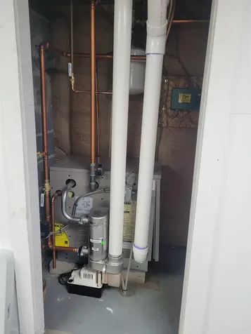 438 Manchester Road Auburn NH 03032