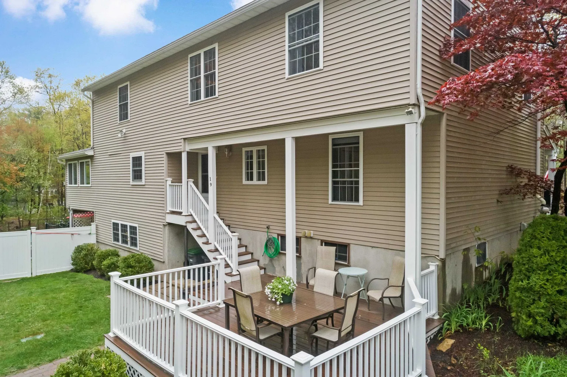 19 Ridgeview Drive Hooksett NH 03106