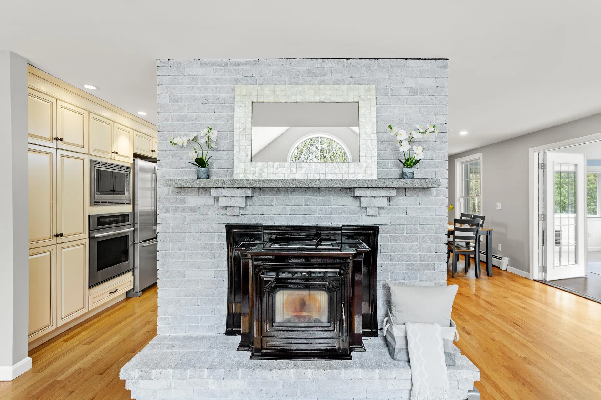 19 Ridgeview Drive Hooksett NH 03106