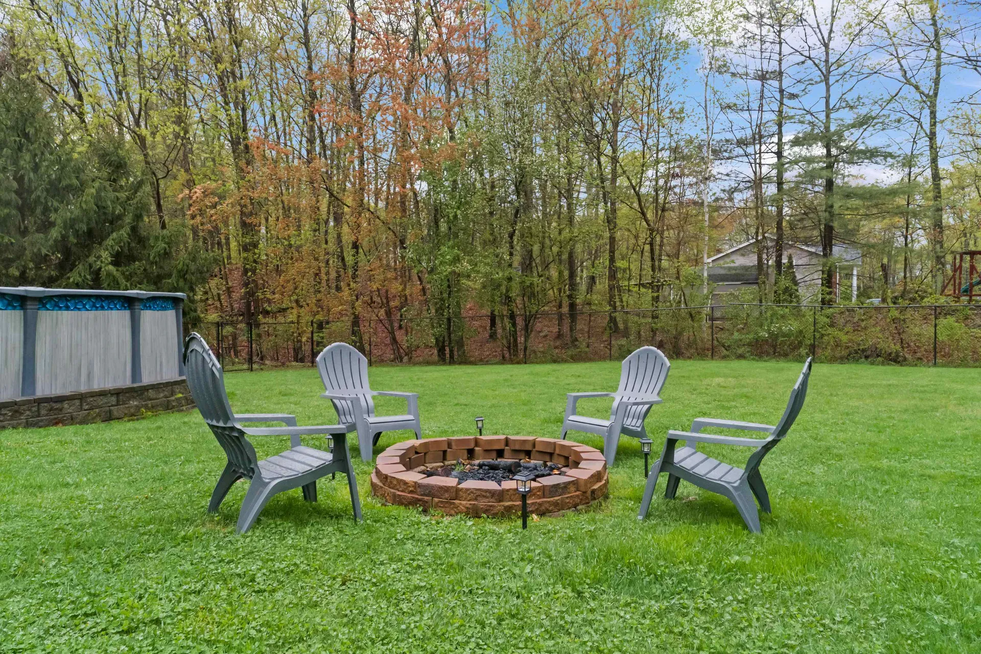 19 Ridgeview Drive Hooksett NH 03106