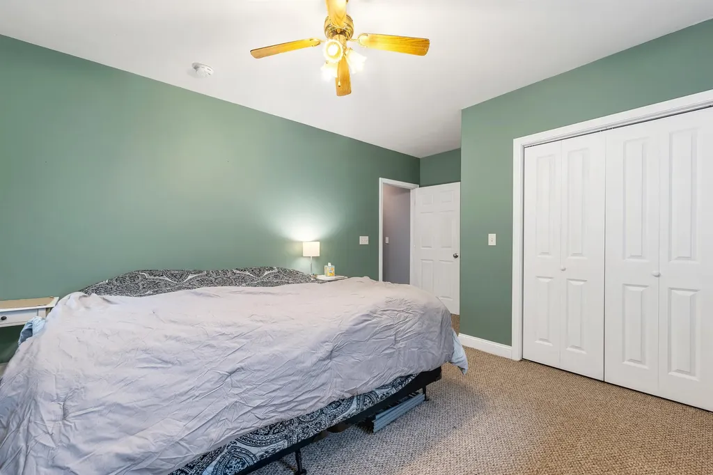 22 Hatch Corner Road Meredith NH 03253