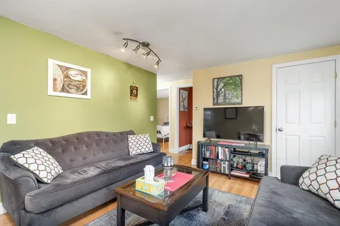 22 Hatch Corner Road Meredith NH 03253