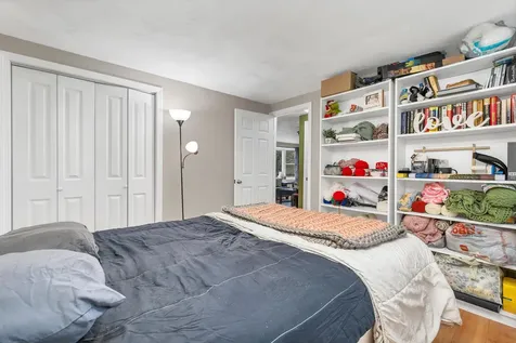 22 Hatch Corner Road Meredith NH 03253