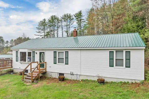 22 Hatch Corner Road Meredith NH 03253