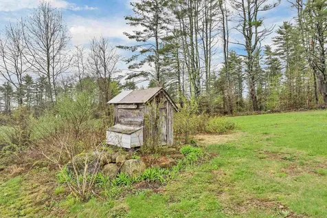 22 Hatch Corner Road Meredith NH 03253