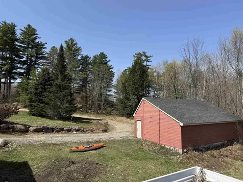 60 Effingham Road Ossipee NH 03864