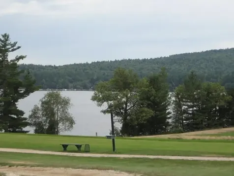 60 Effingham Road Ossipee NH 03864