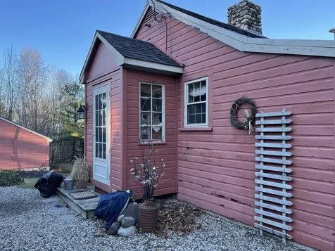 60 Effingham Road Ossipee NH 03864