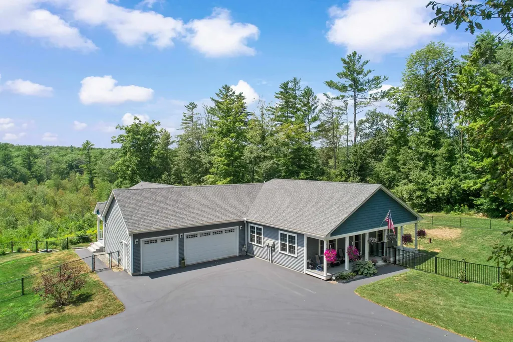 1201 Gorham Pond Road Dunbarton NH 03046