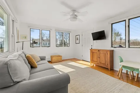 35 Ruby Road Portsmouth NH 03801