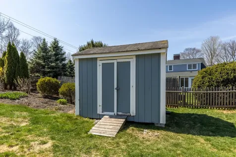 35 Ruby Road Portsmouth NH 03801