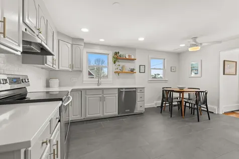 35 Ruby Road Portsmouth NH 03801
