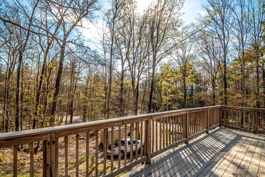 293 Thompson Road Conway NH 03860